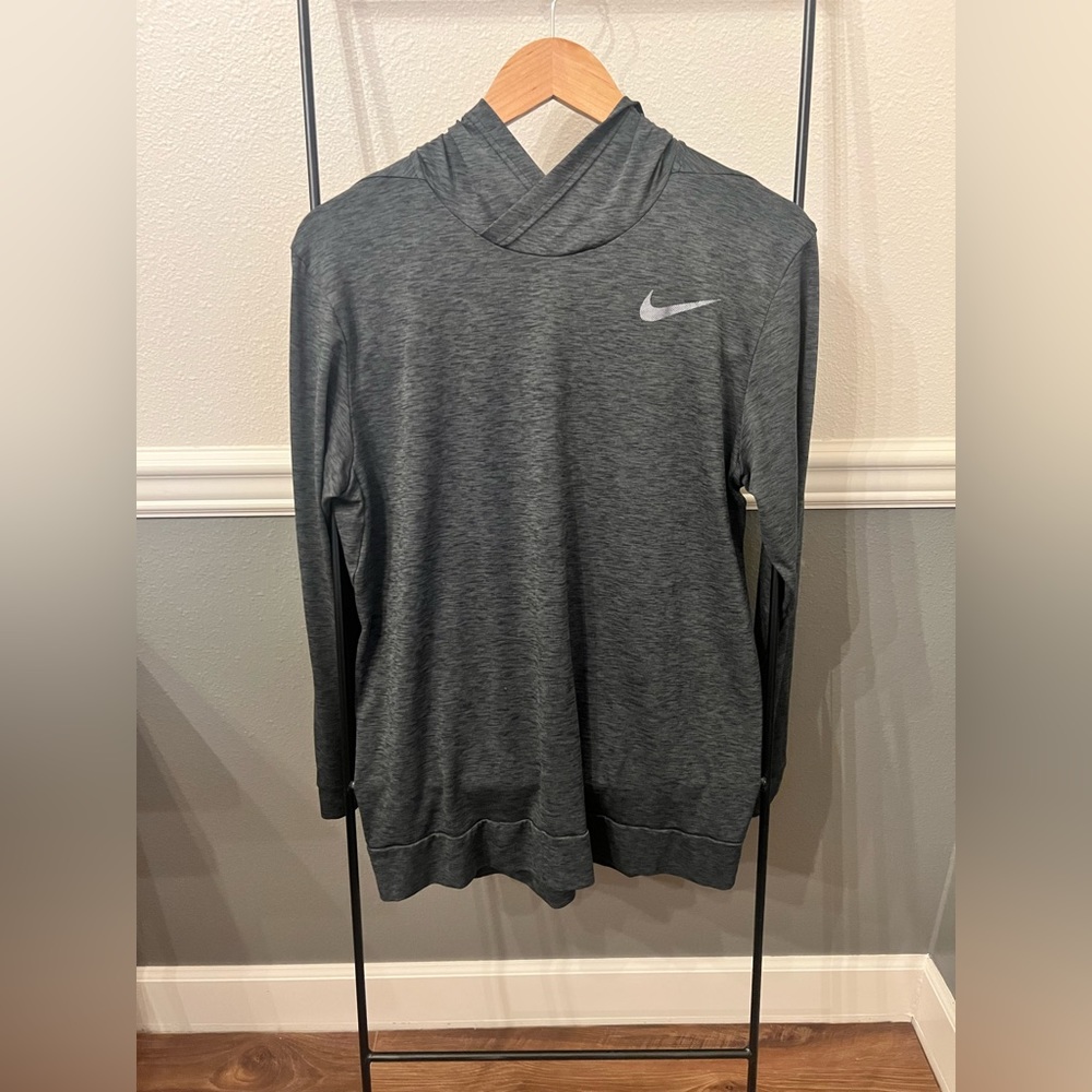 Nike Long Sleeve Pullover Hoodie Tee